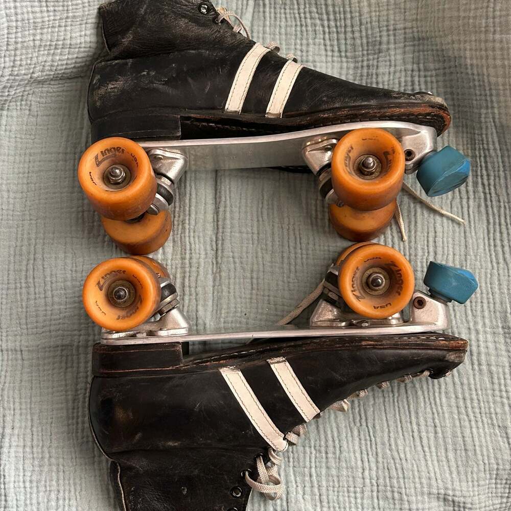Vintage Sure-Grip Roller Skates Size 8 Black Leather with Zinger Wheels